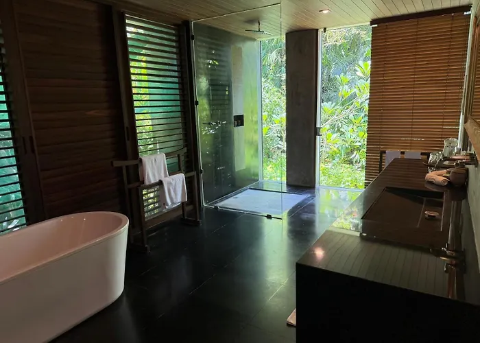 Unique Architect-designed & Tropical Garden In Seminyak